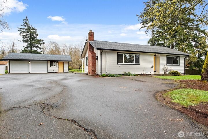 Property Photo: 3984 Bancroft Road WA 98225