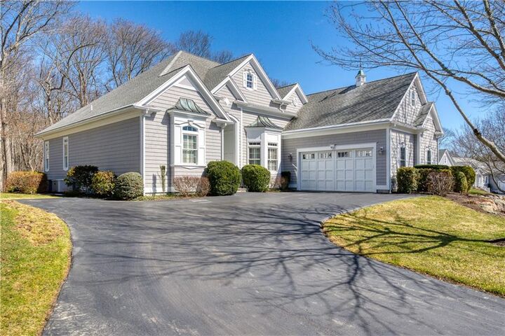 Property Photo:  85 Fry Brook Drive  RI 02818 