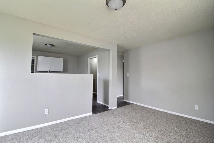 Property Photo:  2602 N Minnesota Ave  KS 67219 