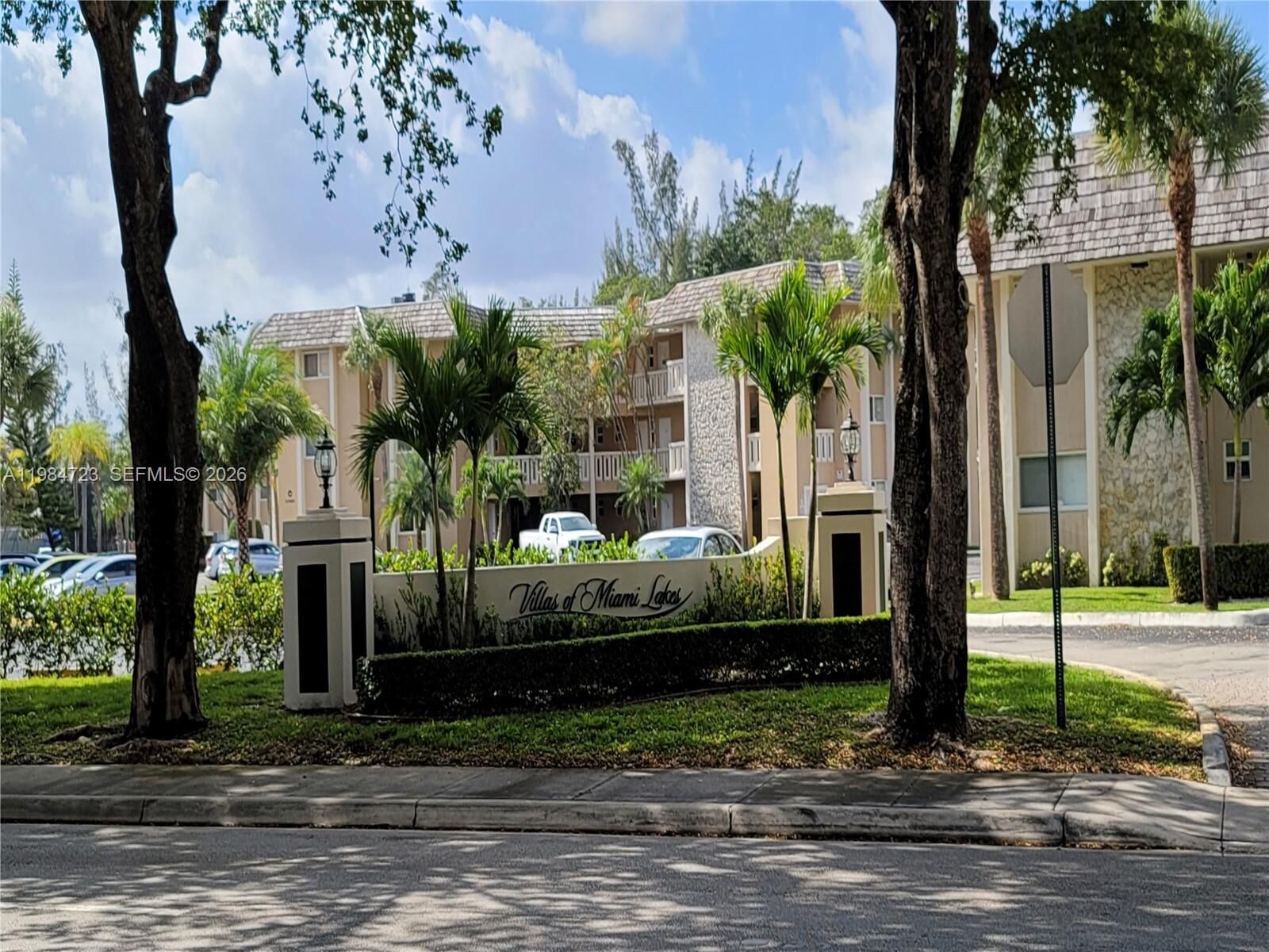 Property Photo:  7430 Miami Lakes Dr E105  FL 33014 