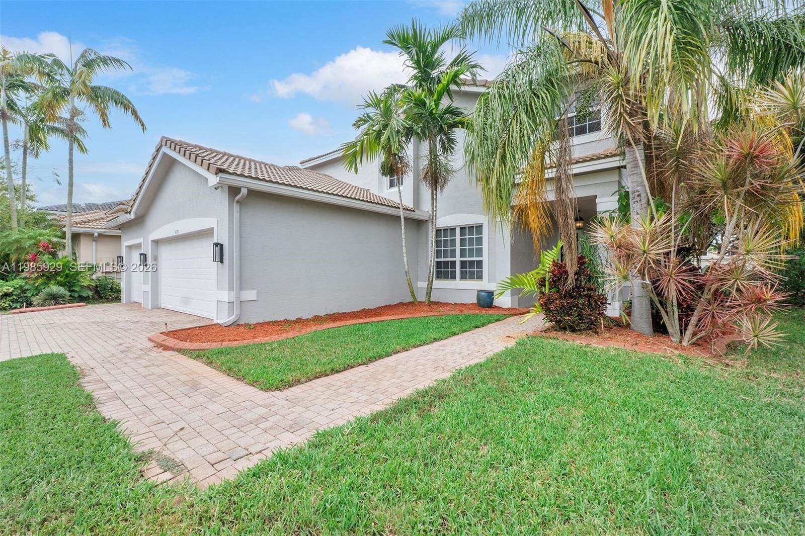 Property Photo:  4588 SW 183rd Ave  FL 33029 