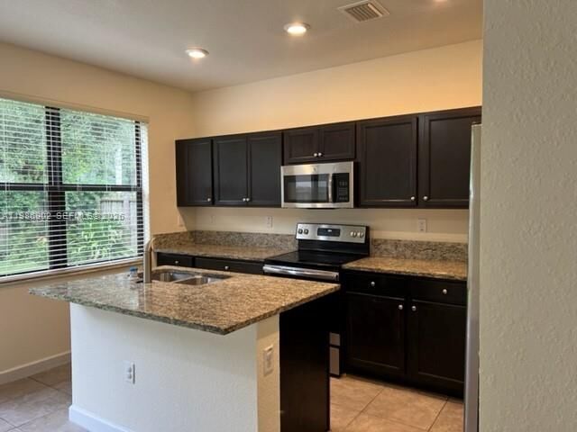 Property Photo: 144 NE 37th Ter 144 FL 33033