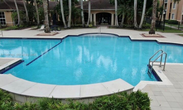 Property Photo:  8000 N Nob Hill Rd 107  FL 33321 