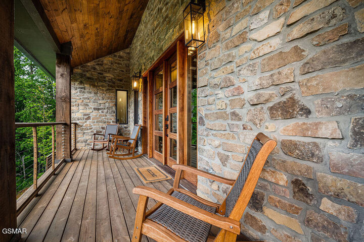 Property Photo:  564 Thissa Way  TN 37738 