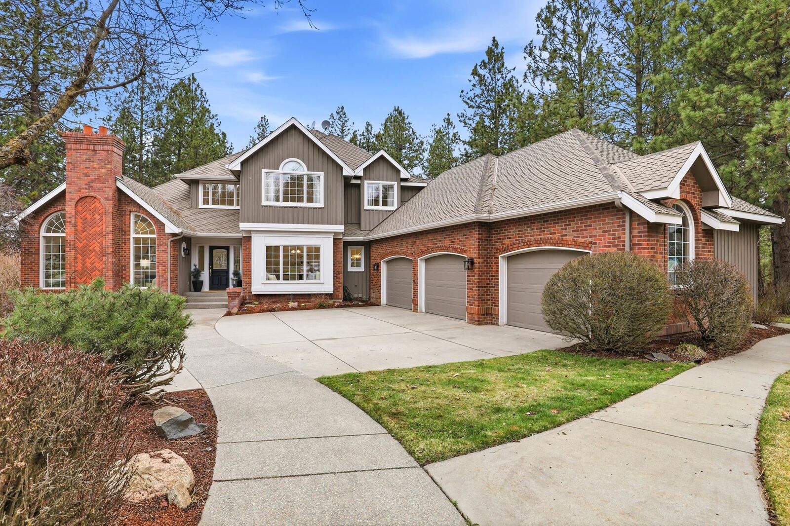 Property Photo:  6502 S Westchester Dr  WA 99223 
