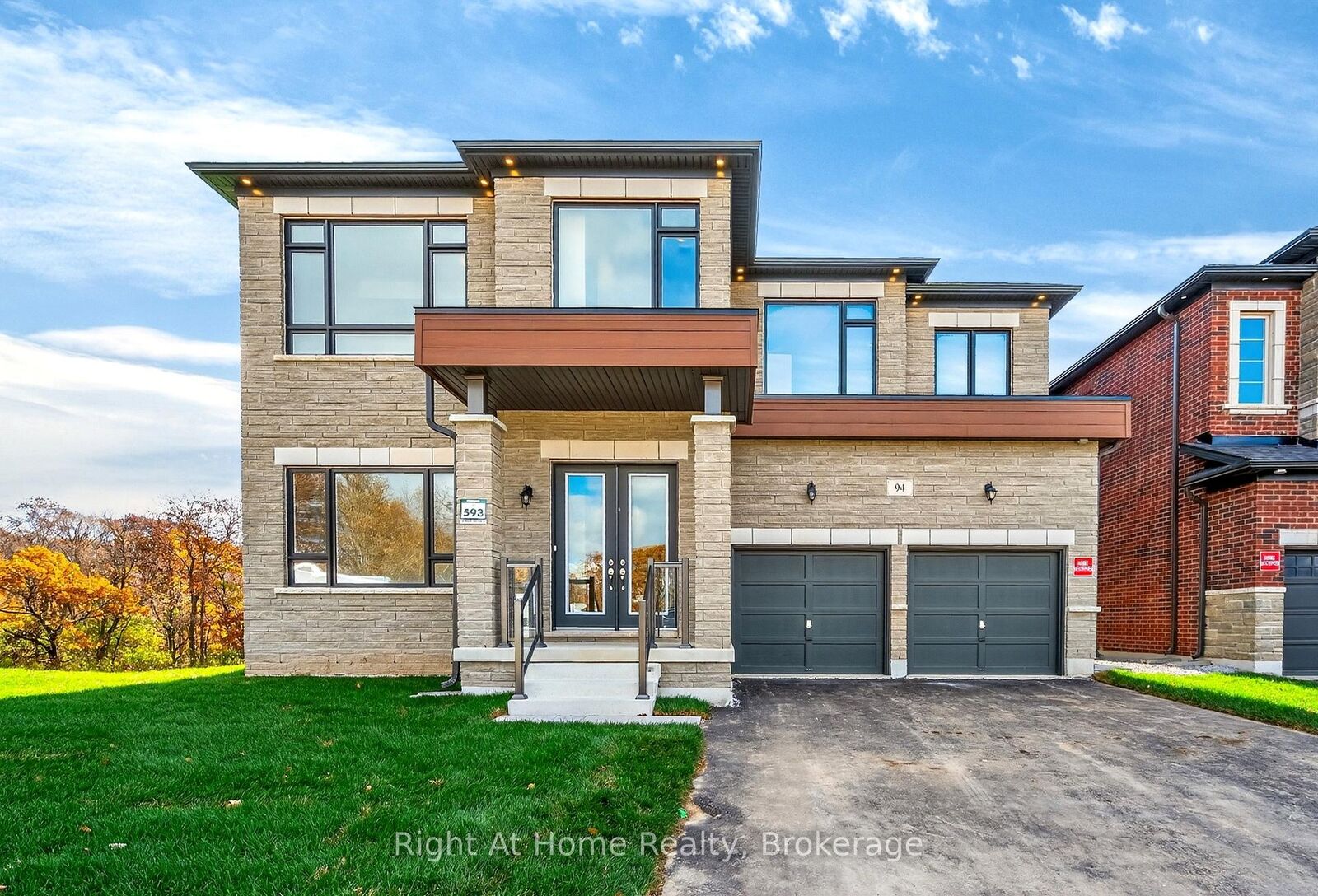 Property Photo:  94 Smokey Hollow Place  ON L0R 2H1 
