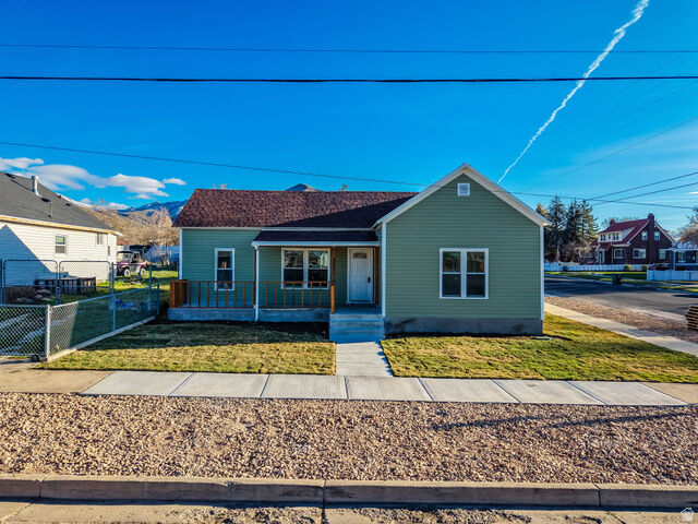 Property Photo:  197 W 100 S  UT 84074 