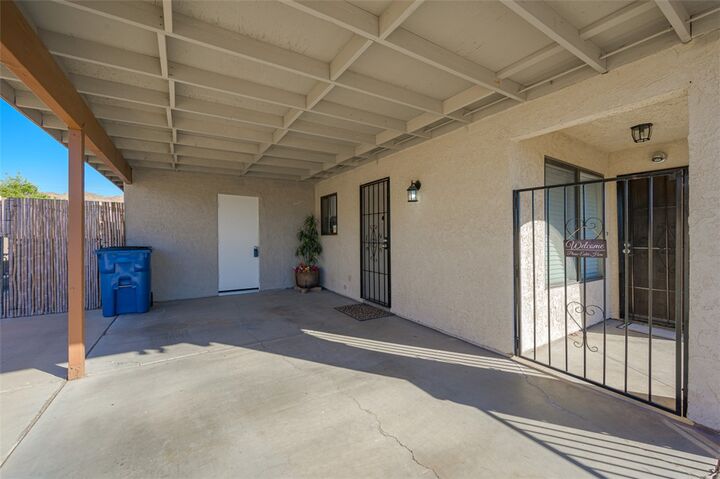 Property Photo:  537 Roadrunner Drive  AZ 86442 