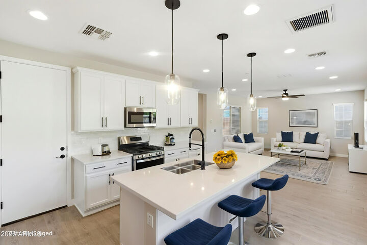 Property Photo:  7050 E Ainsley May Way  AZ 85257 