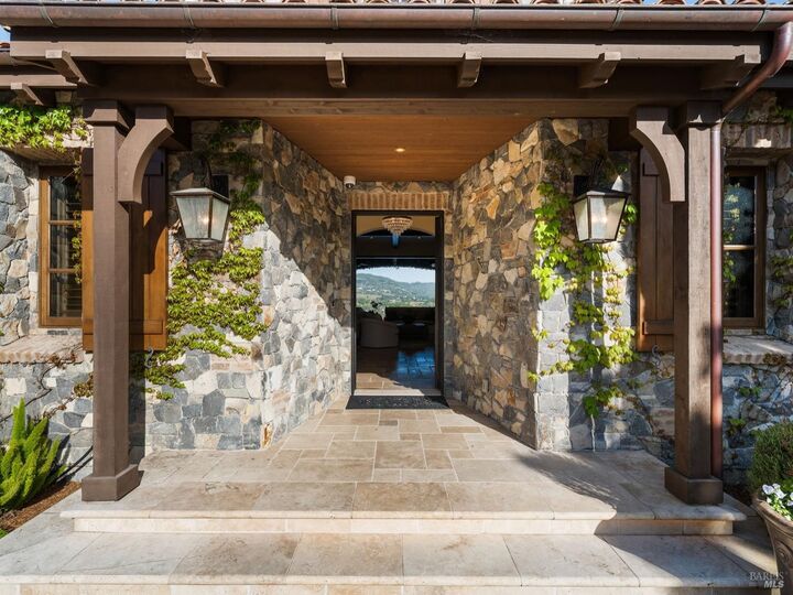 Property Photo: 6444 Cottage Ridge Road CA 95403