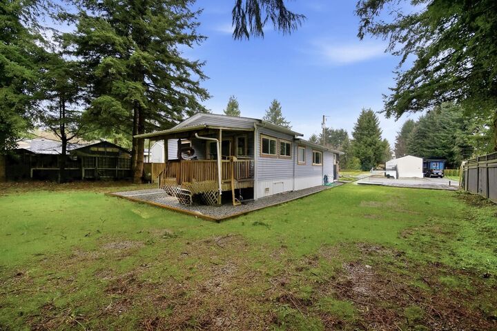 Property Photo: 41711 Taylor Road 8 BC V0M 1G0