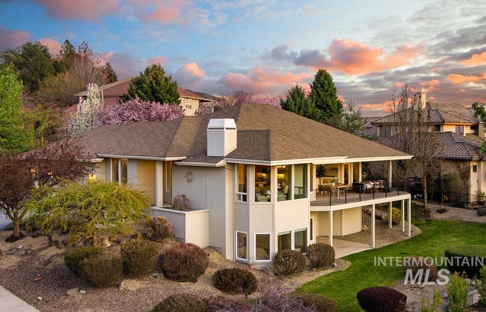 Property Photo:  591 N Morningside Way  ID 83712 