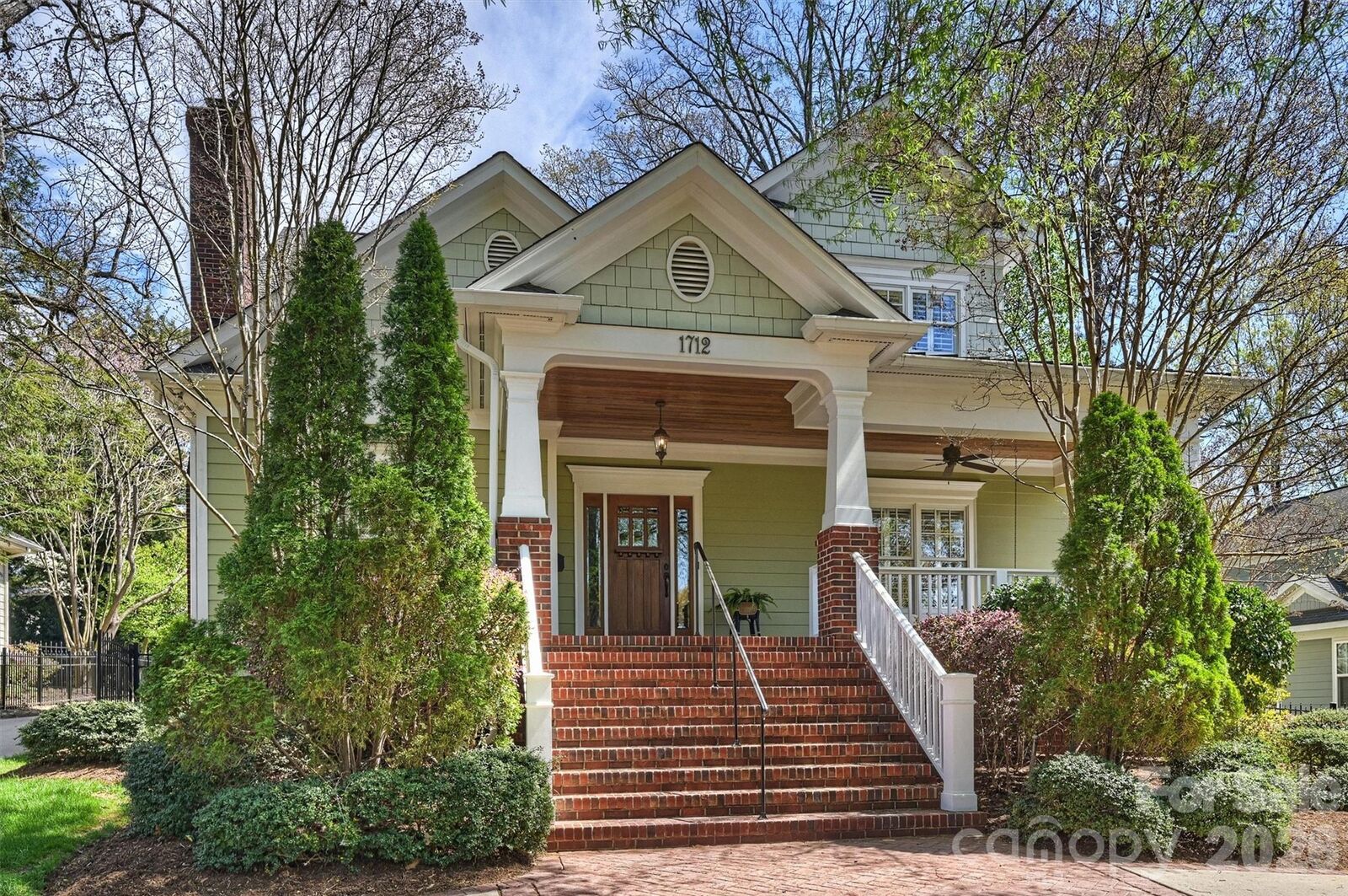 Property Photo:  1712 Truman Road  NC 28205 