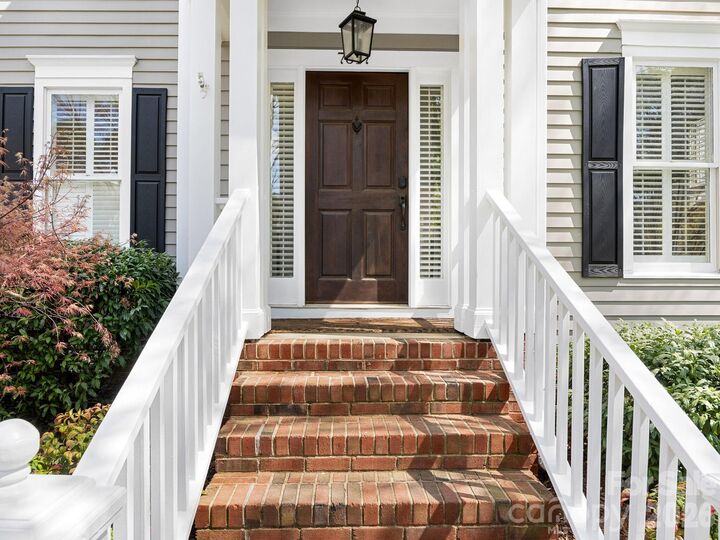 Property Photo:  7617 Swinford Place  NC 28270 