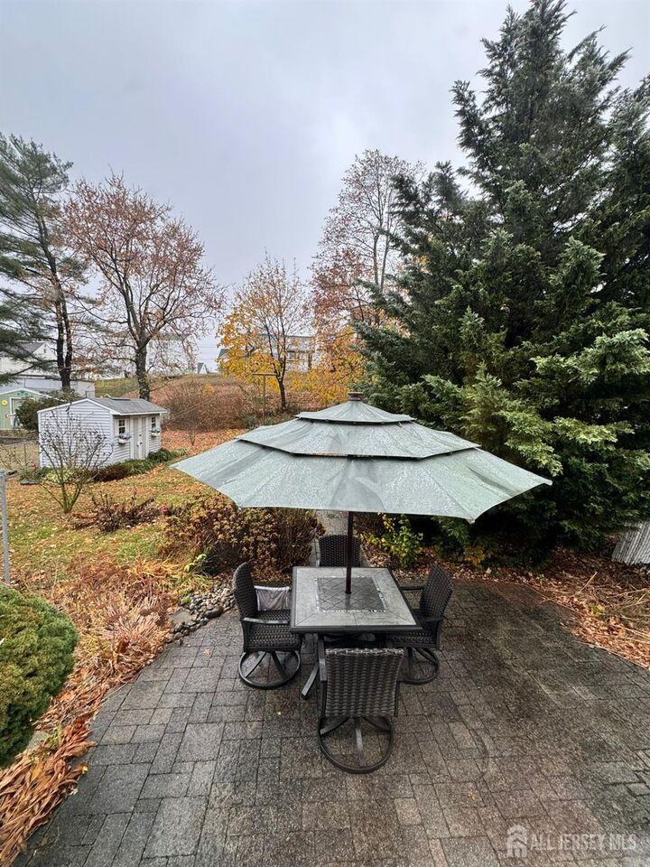 Property Photo:  123 W Kelly Street  NJ 08840 