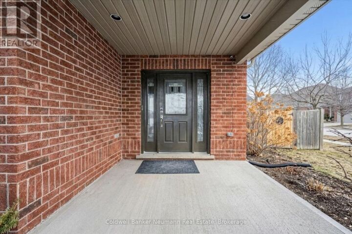 Photo de la propriété:  176 Colonial Drive  ON N1L 1T7 