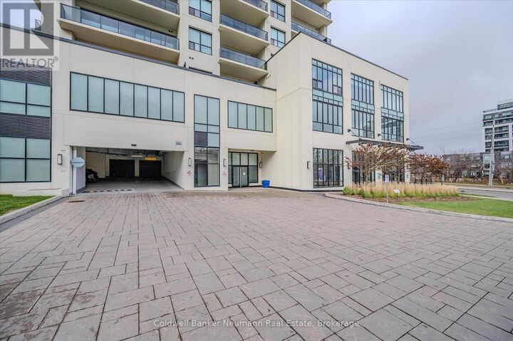 Property Photo:  150 Wellington Street East 1502  ON N1H 3R2 