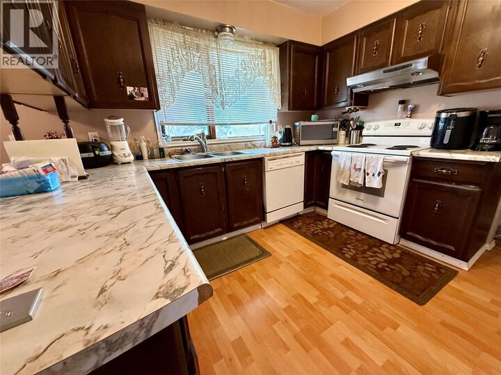 Property Photo: 502 5th Avenue BC V1N 1W2