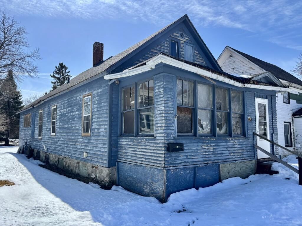 Property Photo:  208 East Wisconsin Avenue  WI 54487 