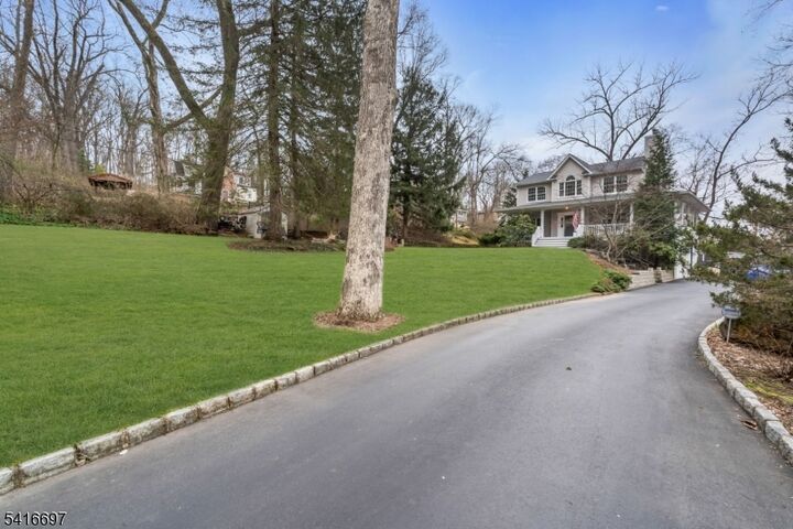 Property Photo:  72 Gillette Road  NJ 07933 