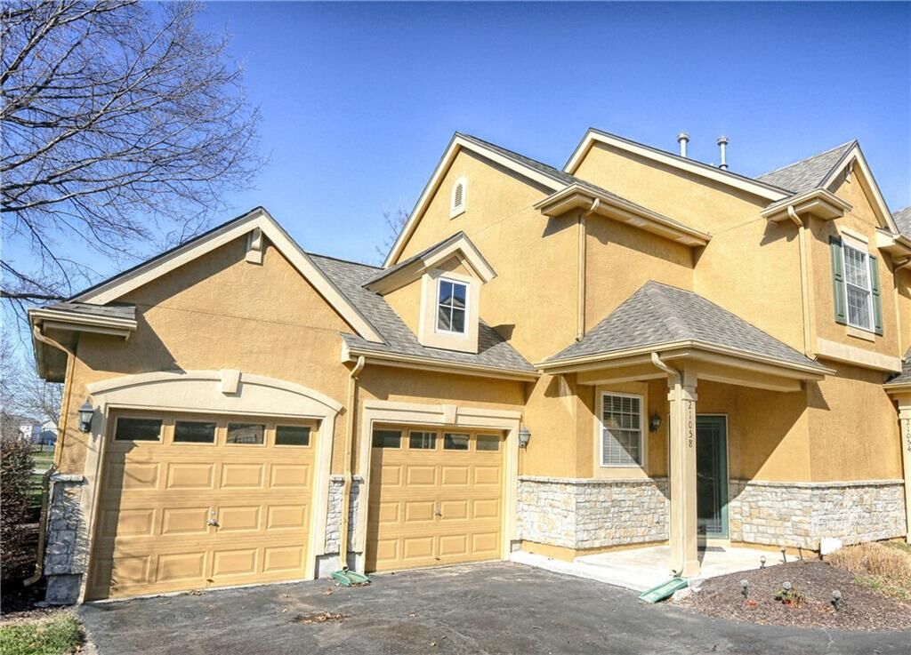 Property Photo:  21058 W 118th Terrace  KS 66061 