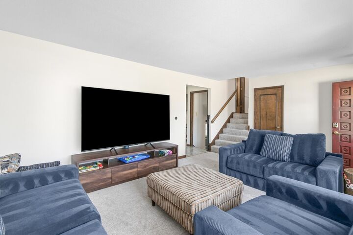 Property Photo:  401 NW Kimberly Lane  IA 50023 