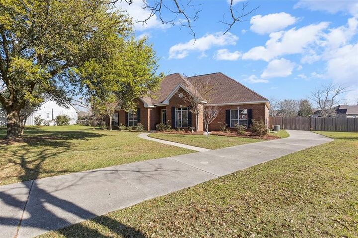 Property Photo: 10621 Sassaman Court AL 36526