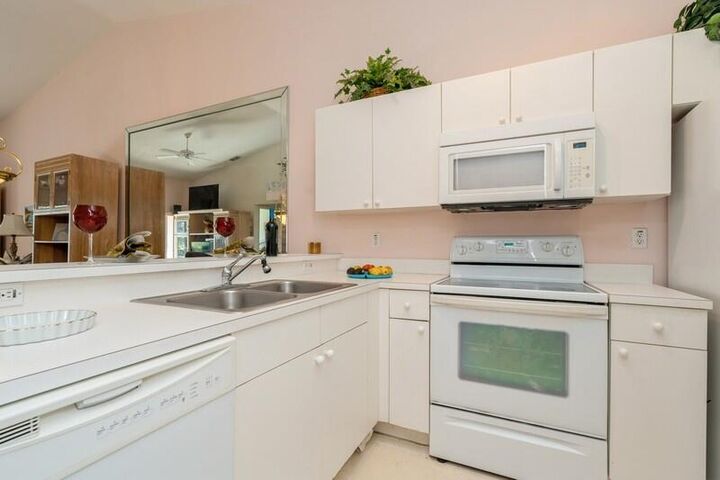 Property Photo:  1336 Mainsail Unit#1224  FL 34114 