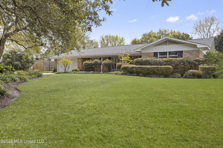 Property Photo: 103 Bayou Circle MS 39507