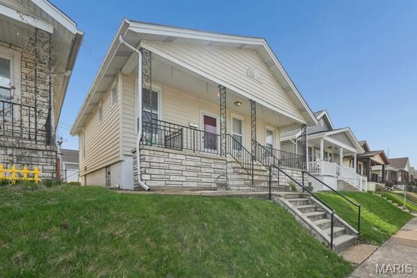 Property Photo:  5424 Bischoff Avenue  MO 63110 