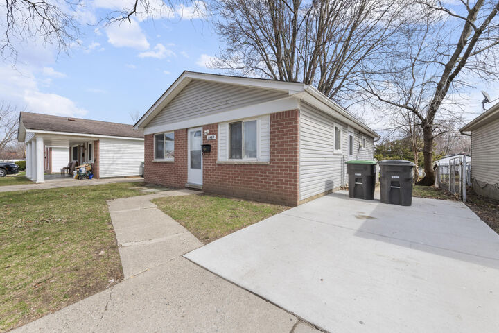 Property Photo:  6469 Troy Street  MI 48180 