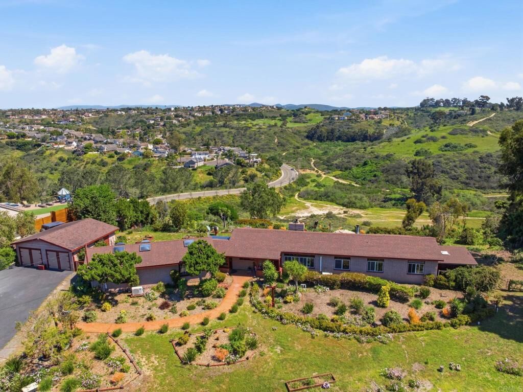 Property Photo: 1355 Rainbow Ridge Lane CA 92024