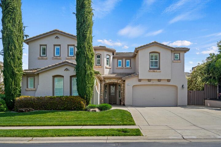 Property Photo: 3210 Lori Court CA 95747