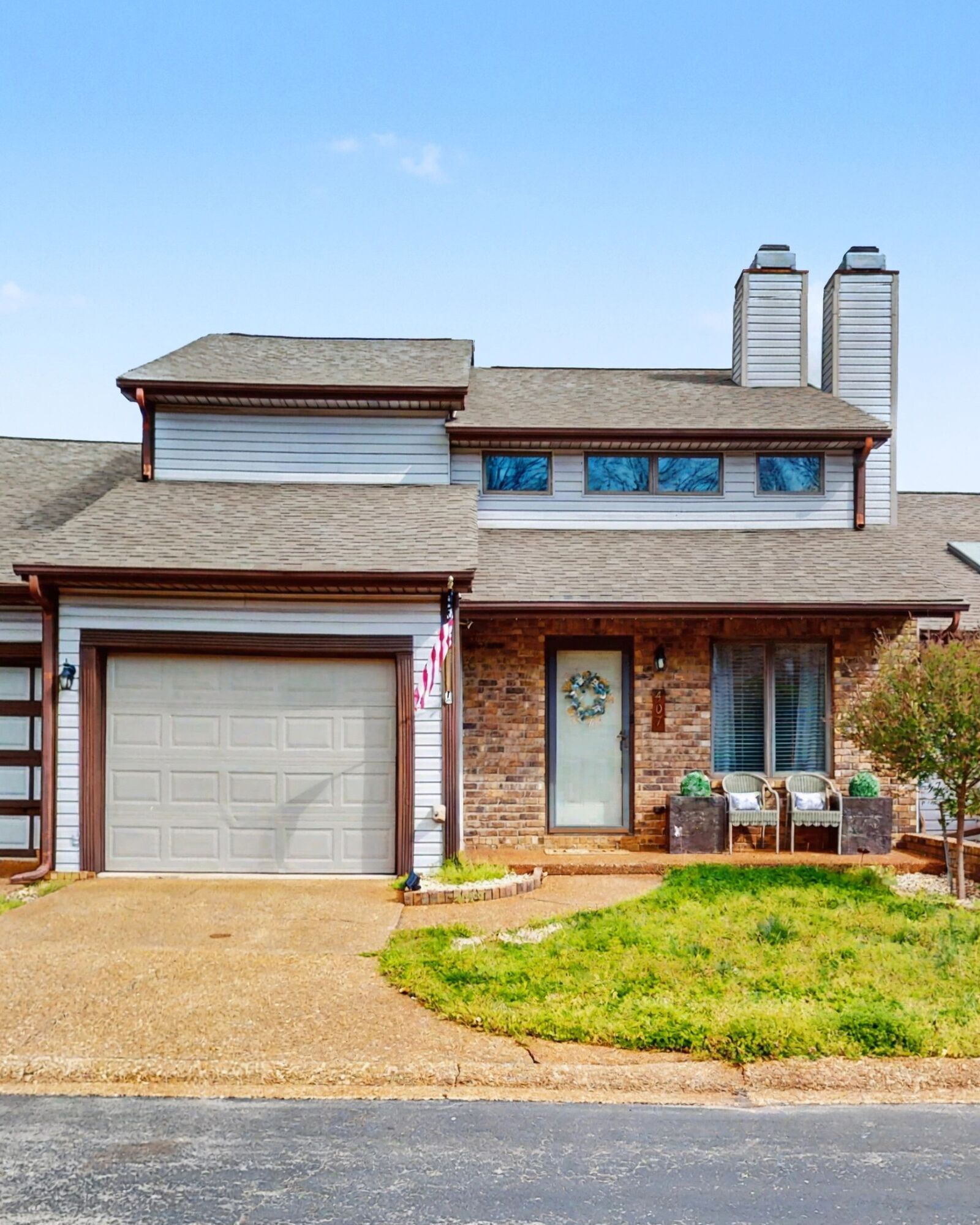Property Photo: 407 Country Club Ct TN 37043