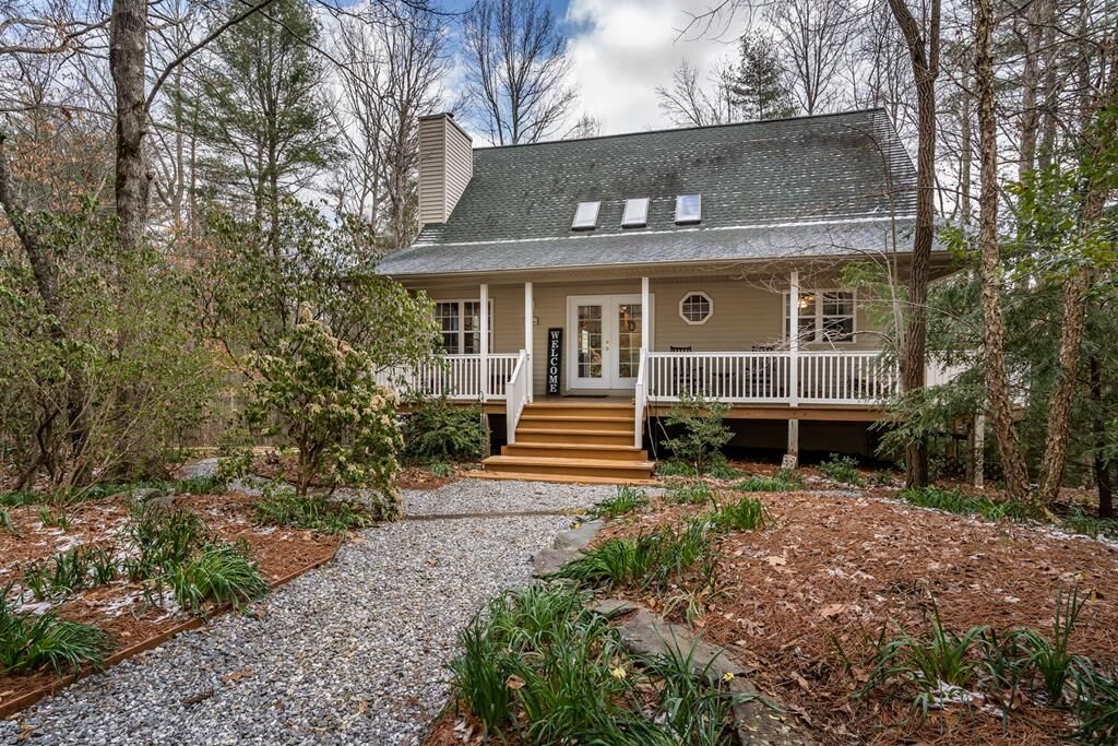 Property Photo:  127 Black Forest Lane  GA 30512 