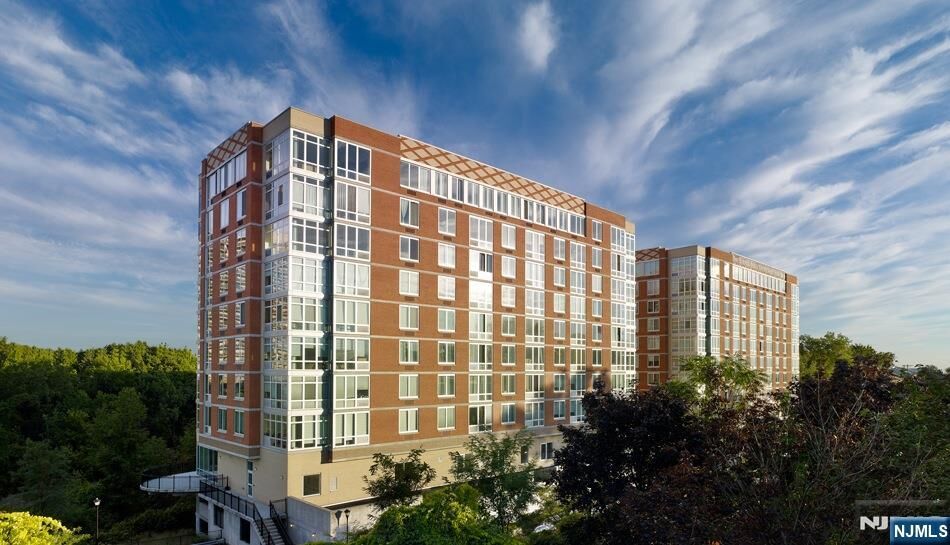 Property Photo: 600 12th Street 810 NJ 07650