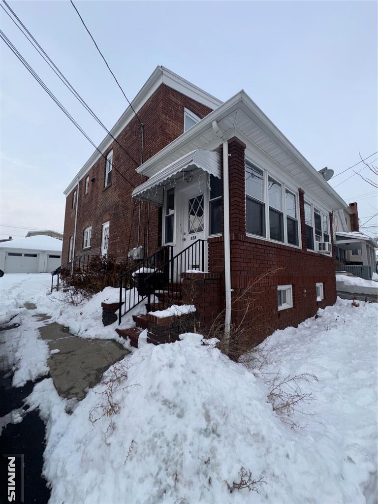 Property Photo:  438 4th Street 1  NJ 07072 