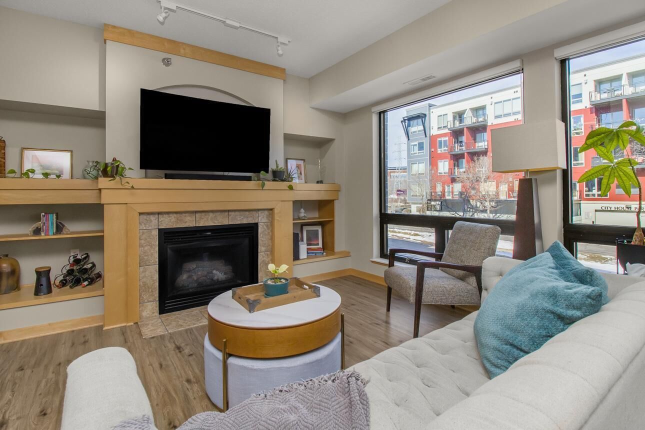 Property Photo:  256 Spring Street 120  MN 55102 