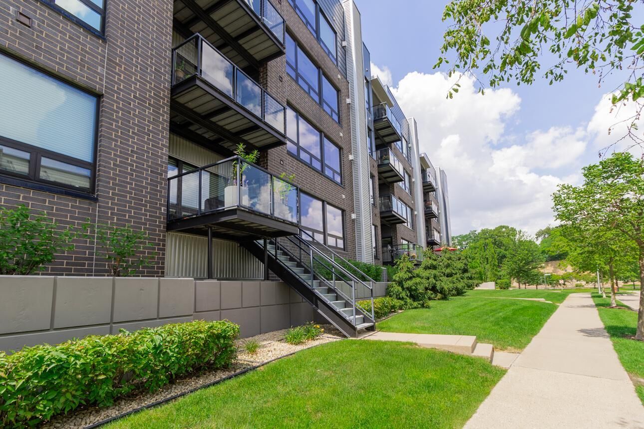 Property Photo: 256 Spring Street 120 MN 55102