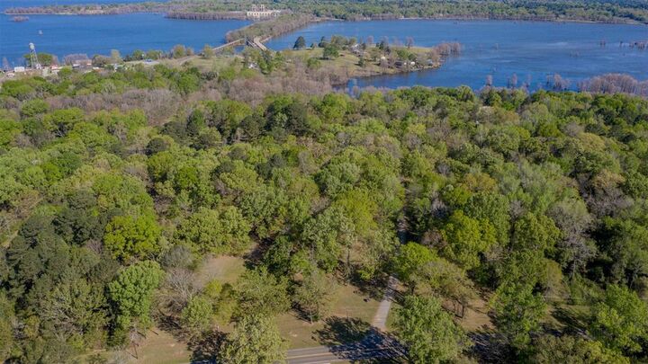 Property Photo:  314 Dilly Road  LA 71060 