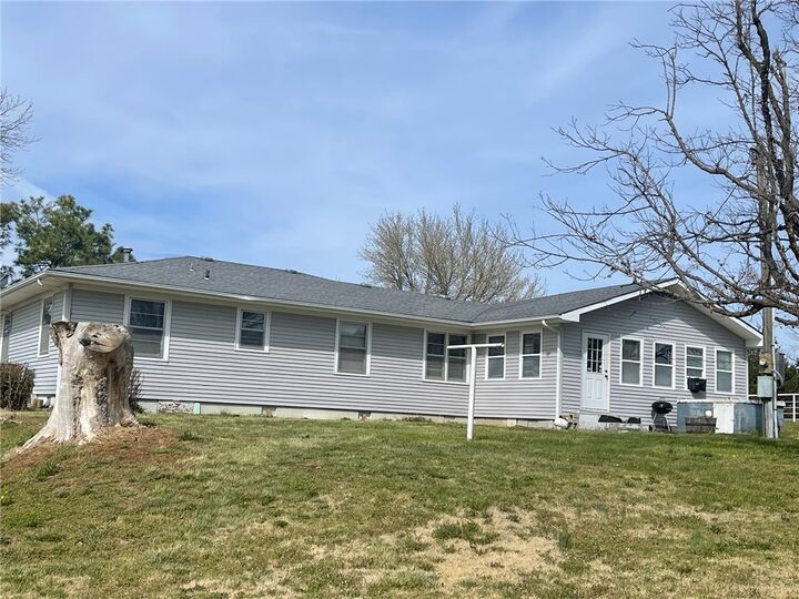 Property Photo:  2718 Highway 21 S  AR 72616 