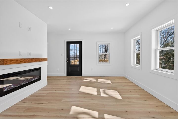 Property Photo:  45A Fruit Street  MA 01453 