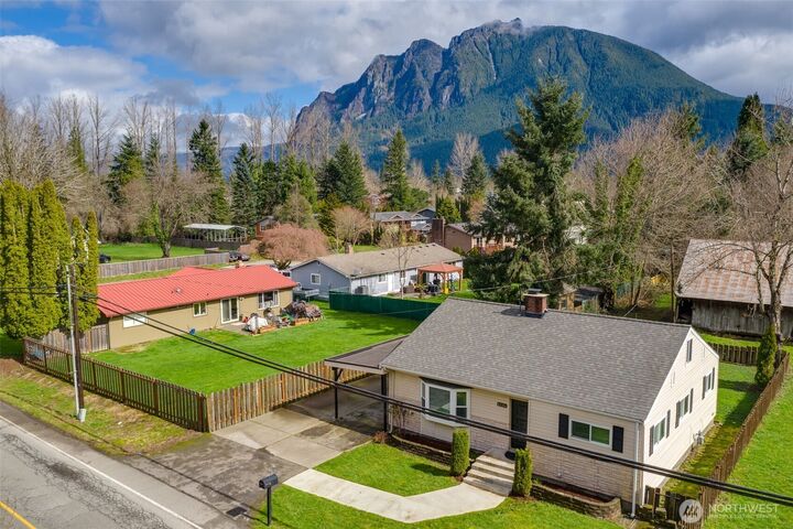Property Photo:  12316  412th Avenue SE  WA 98045 