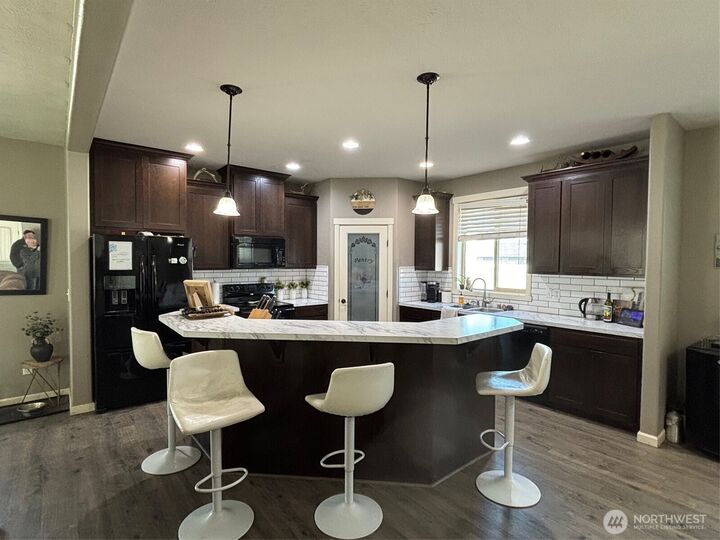 Property Photo:  4712  Badger Street  WA 98837 
