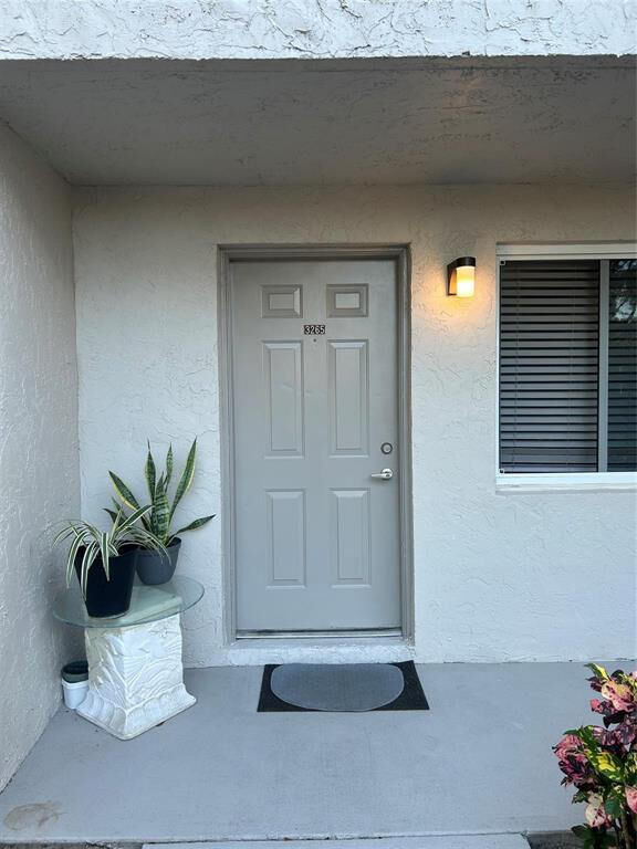 Property Photo: 3265 NW 102nd Terrace 3265 FL 33065