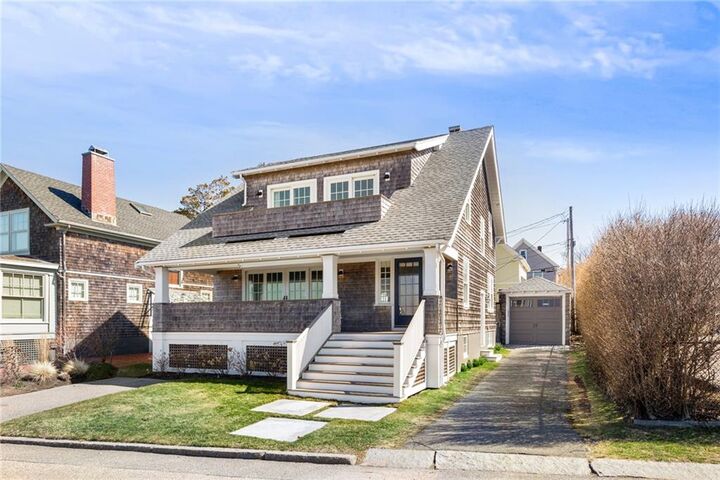 Property Photo:  115 Washington Street  RI 02840 