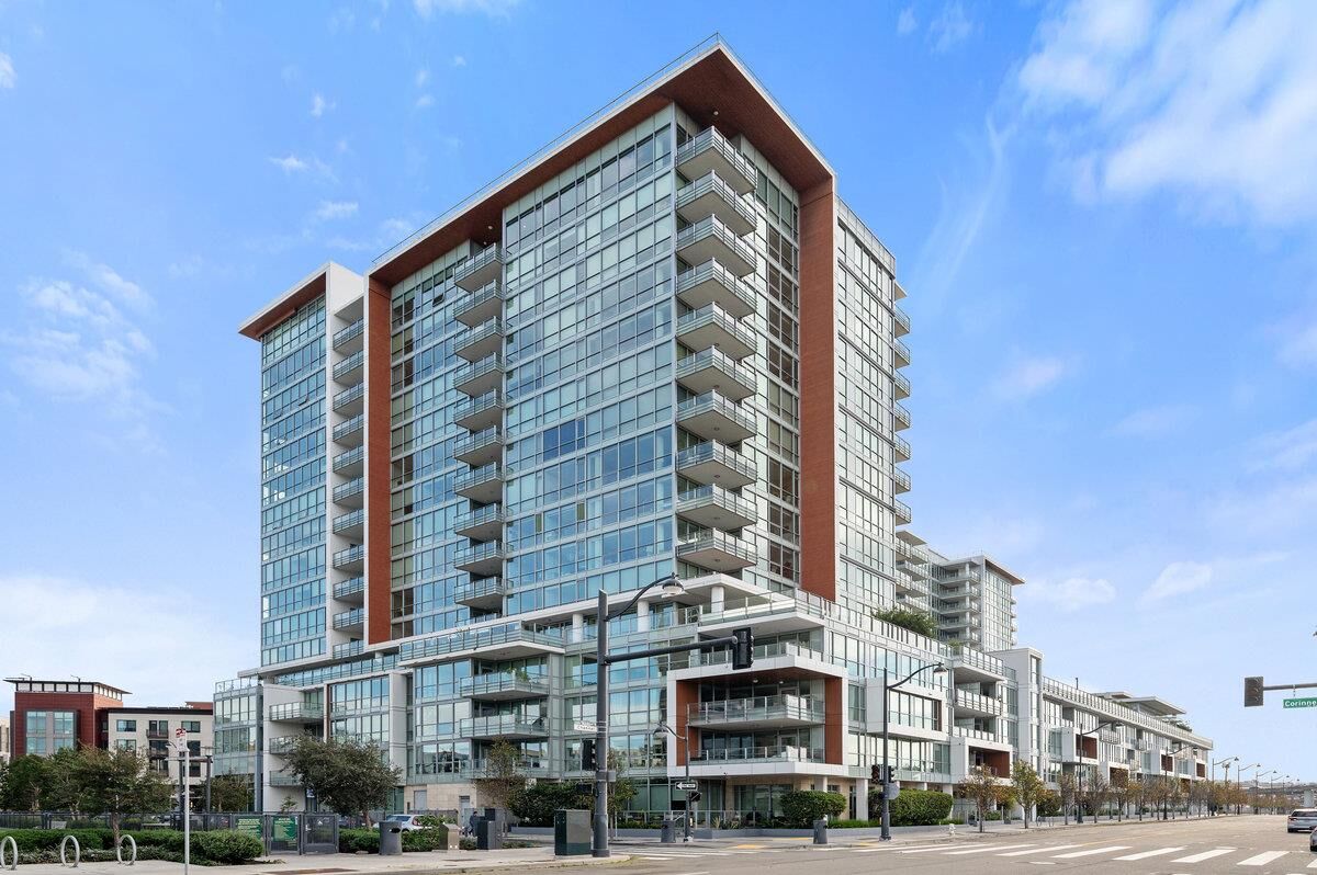 Property Photo:  708 Long Bridge Street 212  CA 94158 