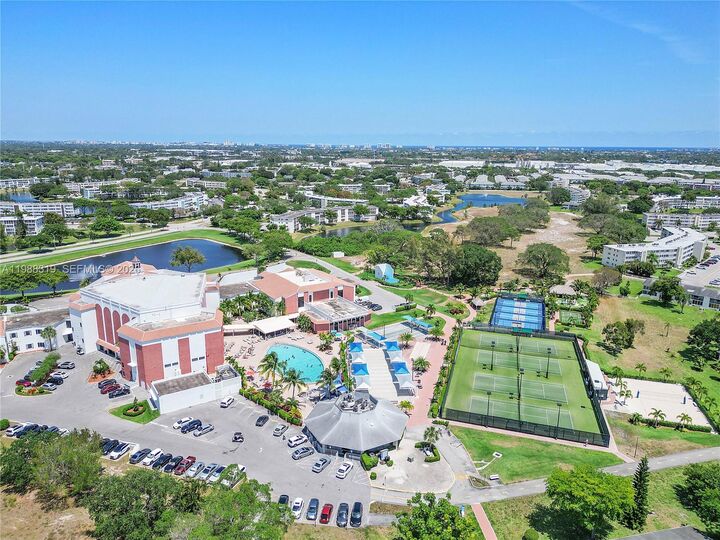 Property Photo:  199 Prescott J 199  FL 33442 