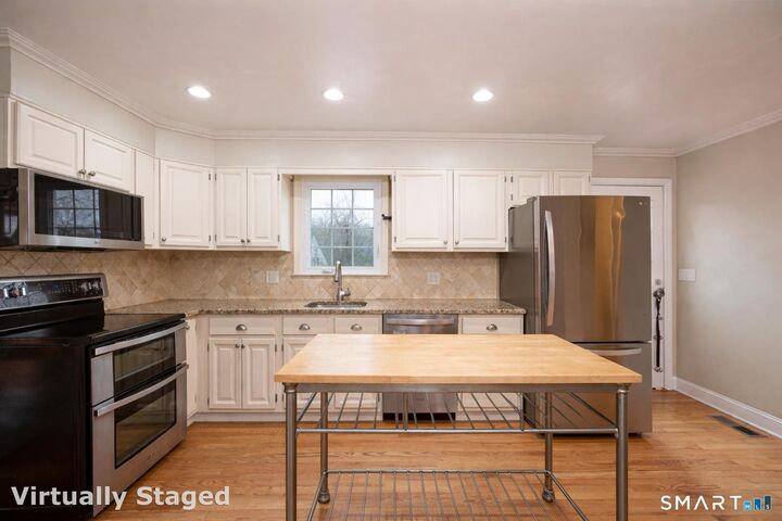 Property Photo:  23 Sachem Street  CT 06850 