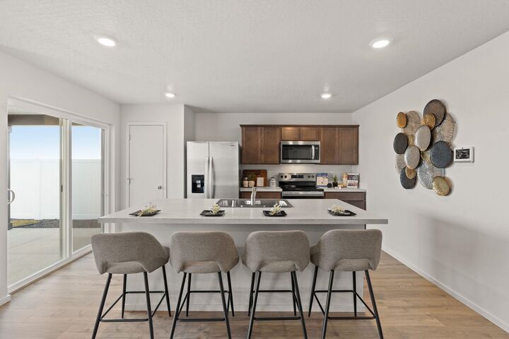 Property Photo:  13516 W Crosswinds Ave  WA 99001 